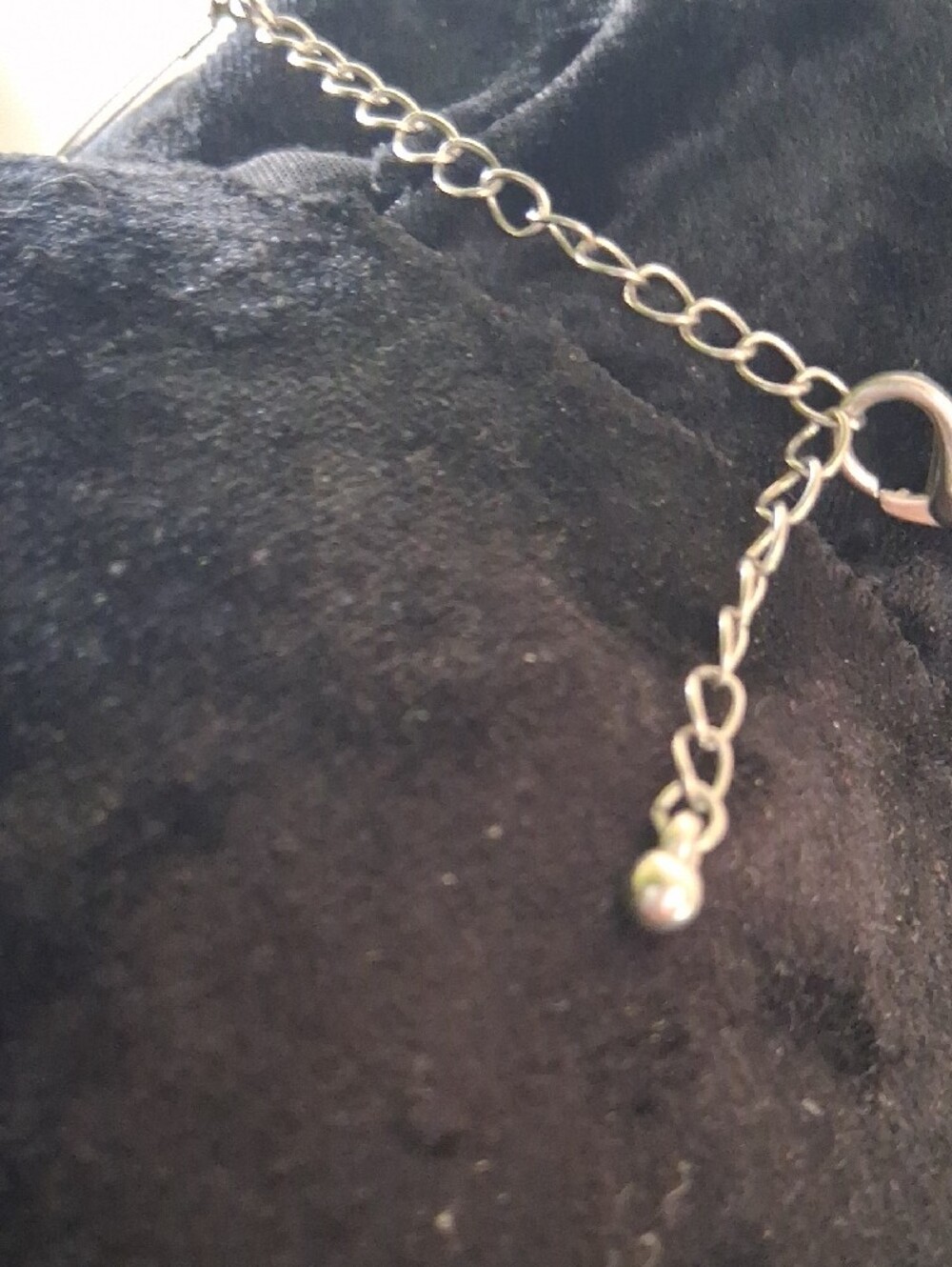 H&M Textured Silver Statement Collar Necklace - Picture 4 of 10